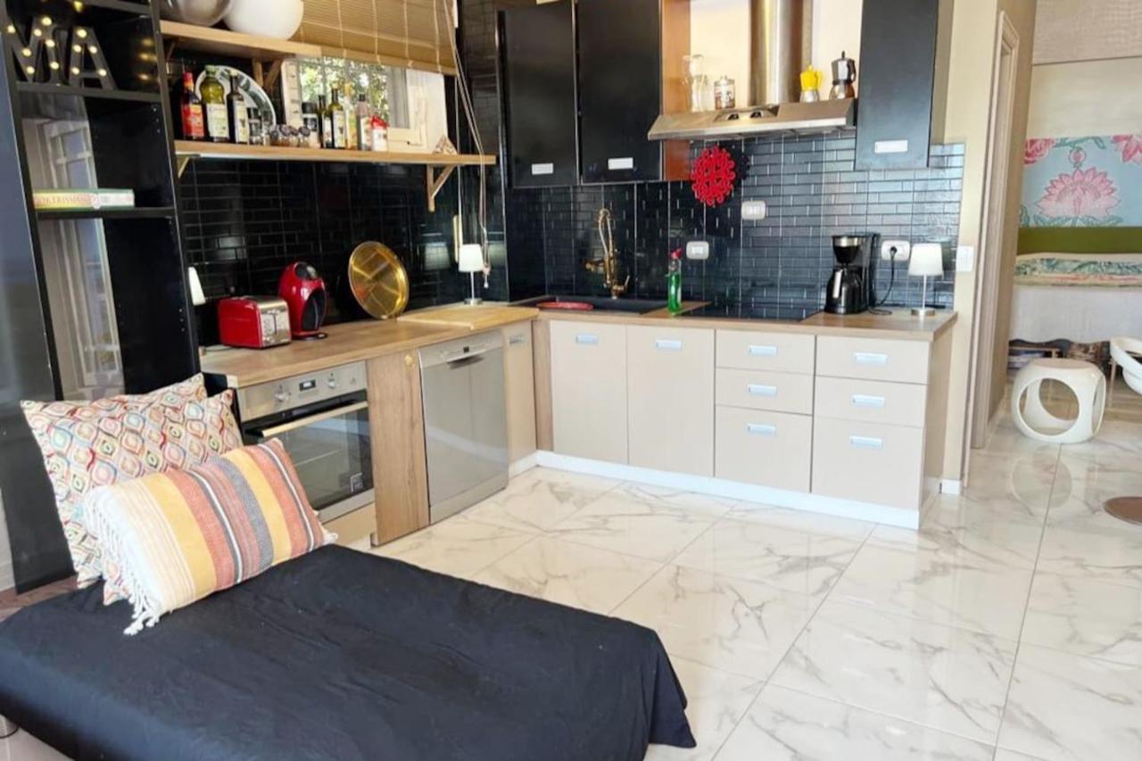 Wohnung Mit Direktem Meerzugang Torvaianica Exteriér fotografie